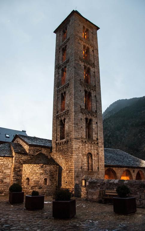 Sisquet Apartaments Erill la Vall Exterior foto