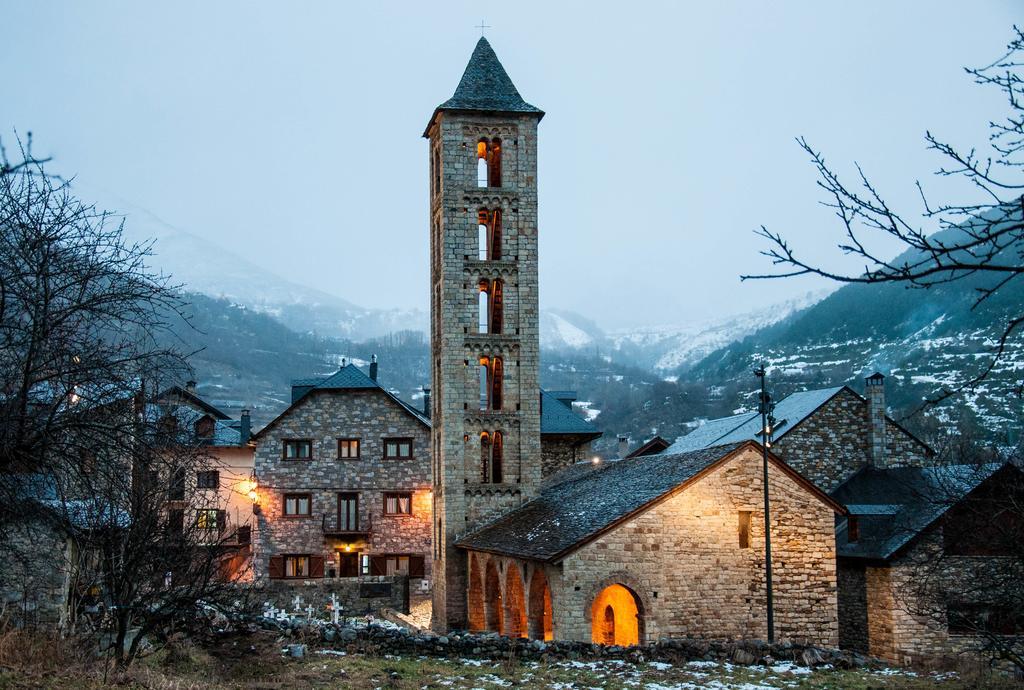 Sisquet Apartaments Erill la Vall Exterior foto