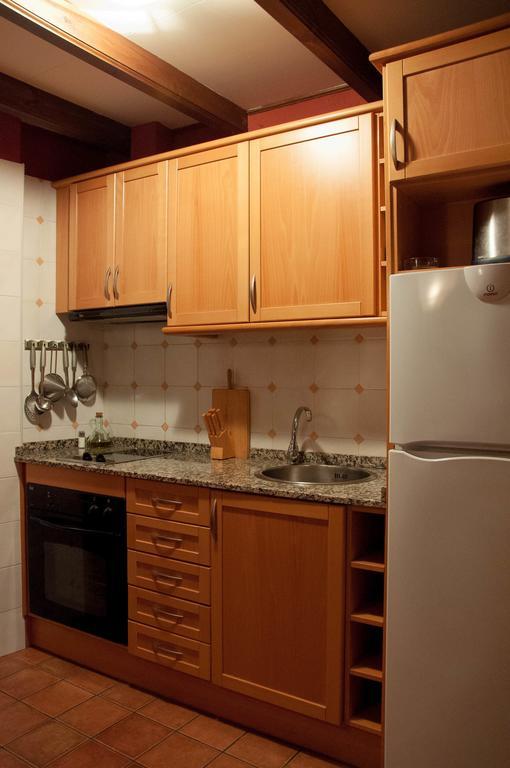 Sisquet Apartaments Erill la Vall Habitación foto