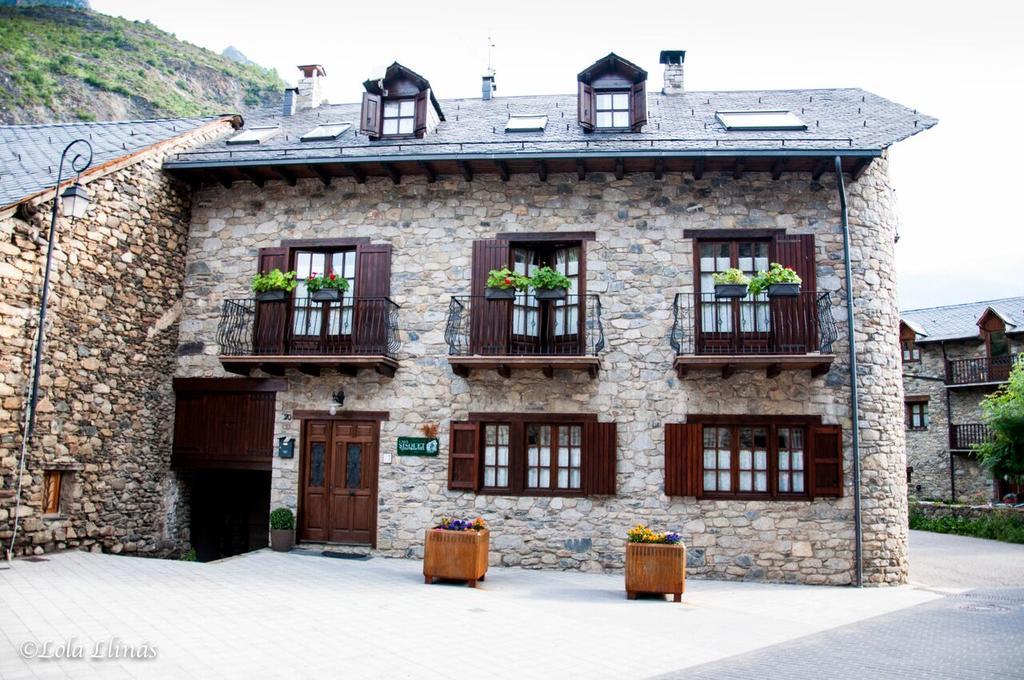 Sisquet Apartaments Erill la Vall Exterior foto